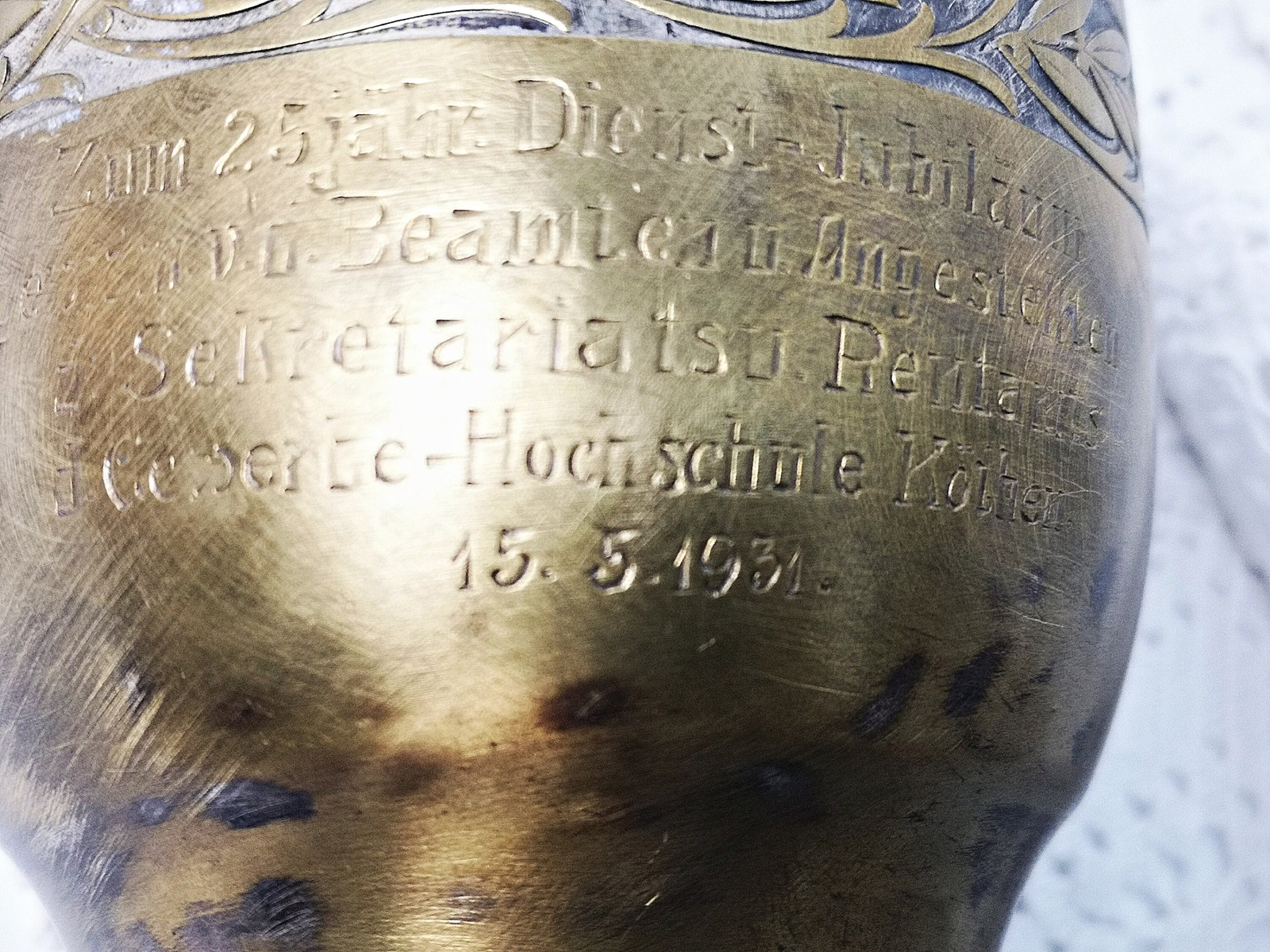 Uralter Pokal / alter Pokal / 30er Jahr / zum 25 Jubiläum / versilbert / Messing / 20cm 9