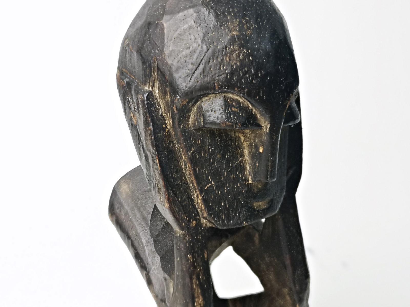geschnitzte Holzfigur / Afrikanische Skulptur 5