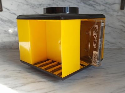 Vintage Kassettenbox - DDR Kassetten Karussell / Kasettenwürfel in Gelb