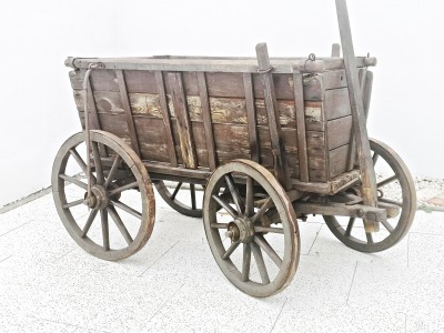 großer antiker Bollerwagen / Leiterwagen - alter Handwagen aus Holz / Rustikale Dekoration / Speich