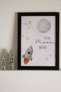 Poster - To the moon and back