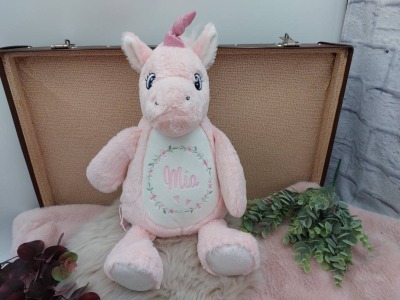 Kuscheltier Einhorn mit Name I rosa I Stofftier personalisiert I Geschenk zu Taufe, Geburt,