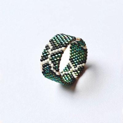 Glasperlen-Ring Snake Goodness - handgefertigt, japanische Miyuki Glasperlen, Green