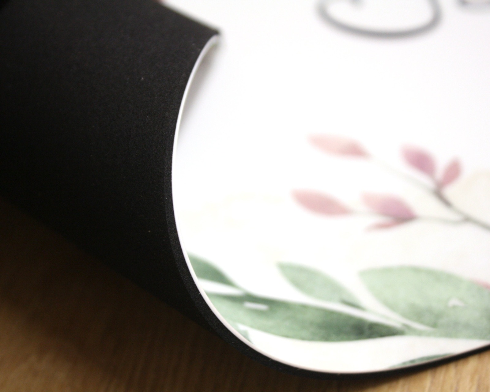 Schreibtischunterlage Kunststoff personalisiert mit Namen Reh Blumen 3