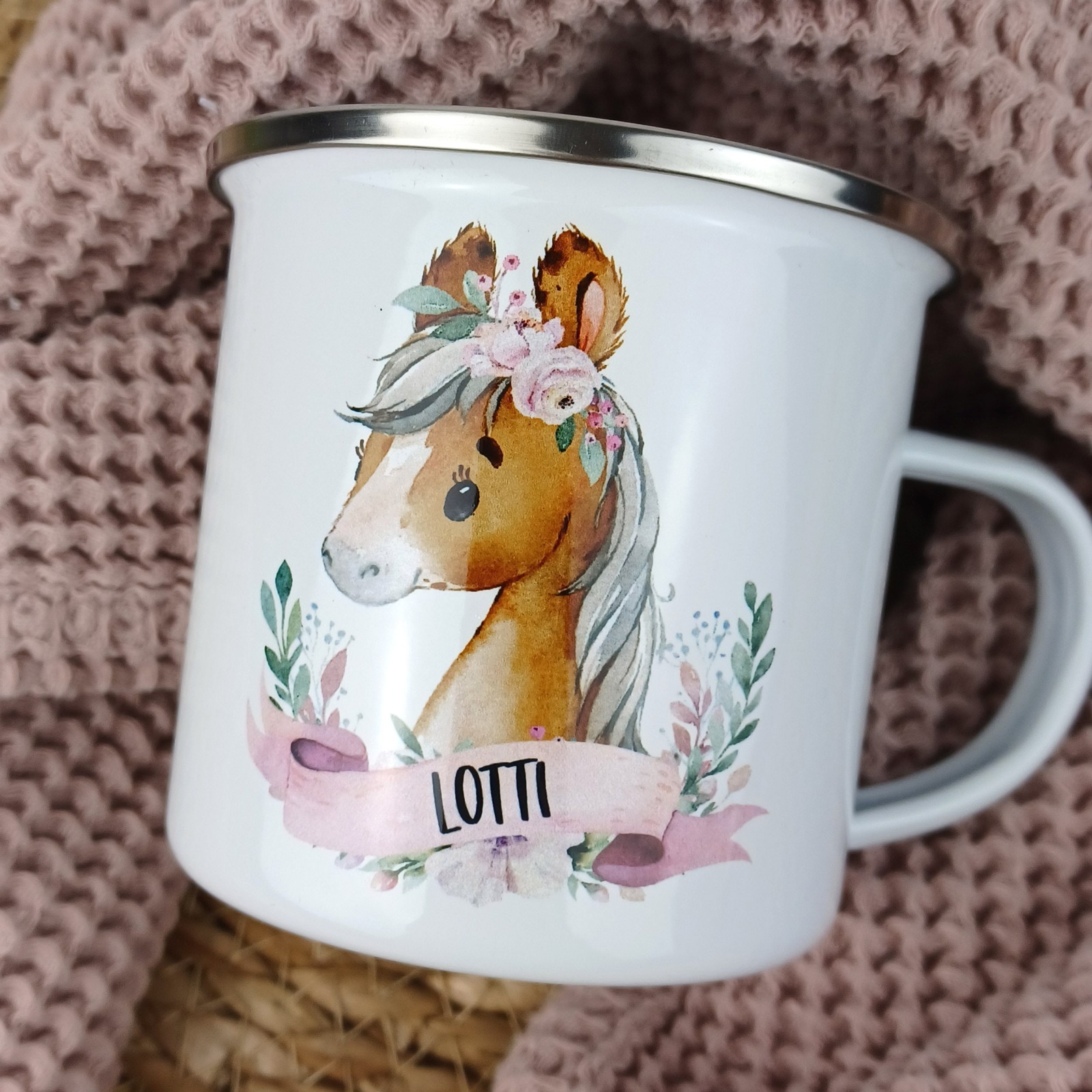 Tasse Kindertasse Emaille Kunststoff Keramik Becher personalisiert Aquarell Pferd Blumen 2