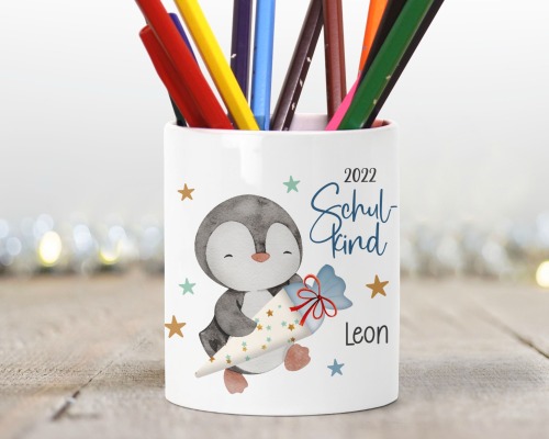 Stiftebecher Einschulung Keramik personalisiert mit Namen Pinguin Junge