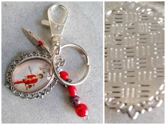Schlüsselanhänger, mit Perlen, Karabiner, Charm und Amulett, silberfarben
