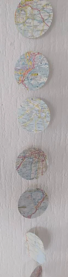 Papiergirlande, Atlas, Landkarte