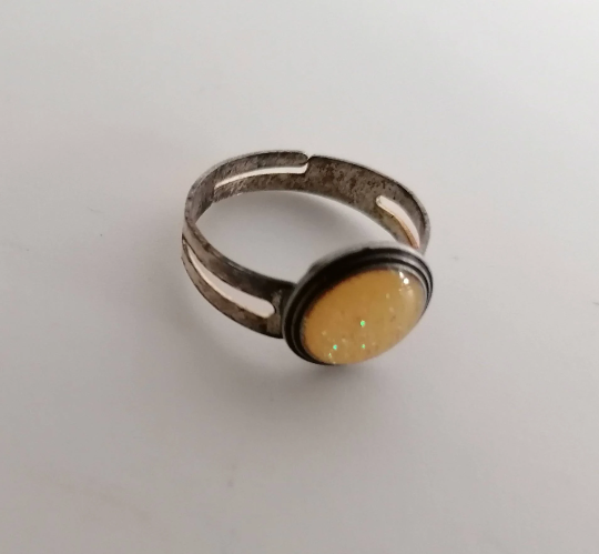 Fingerring Ringgröße 16, gelb