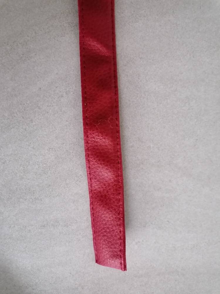 Lederriemen in rot oder schwarz Breite 3 cm 3