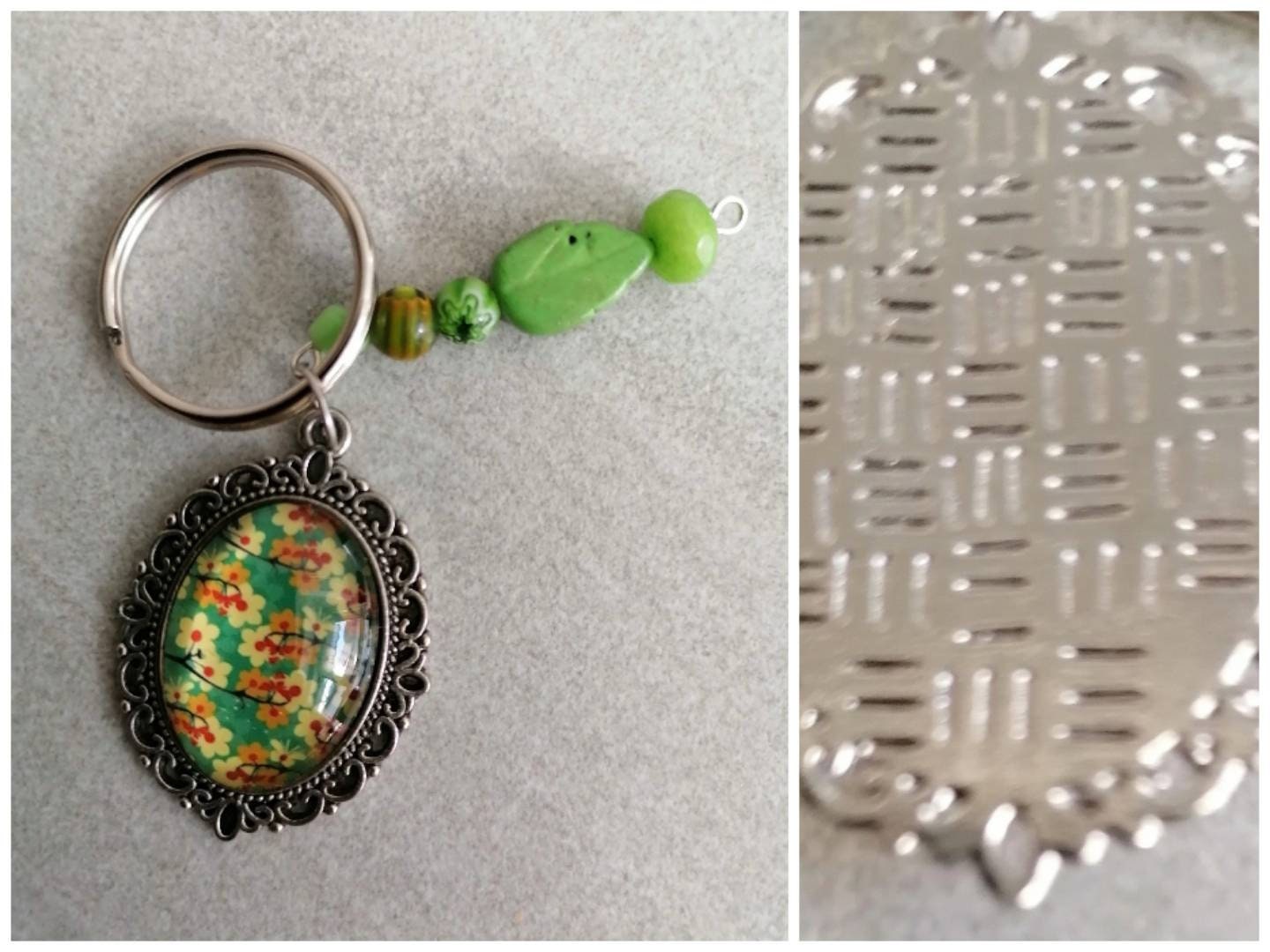Schlüsselanhänger mit Perlen und Amulett silberfarben 4