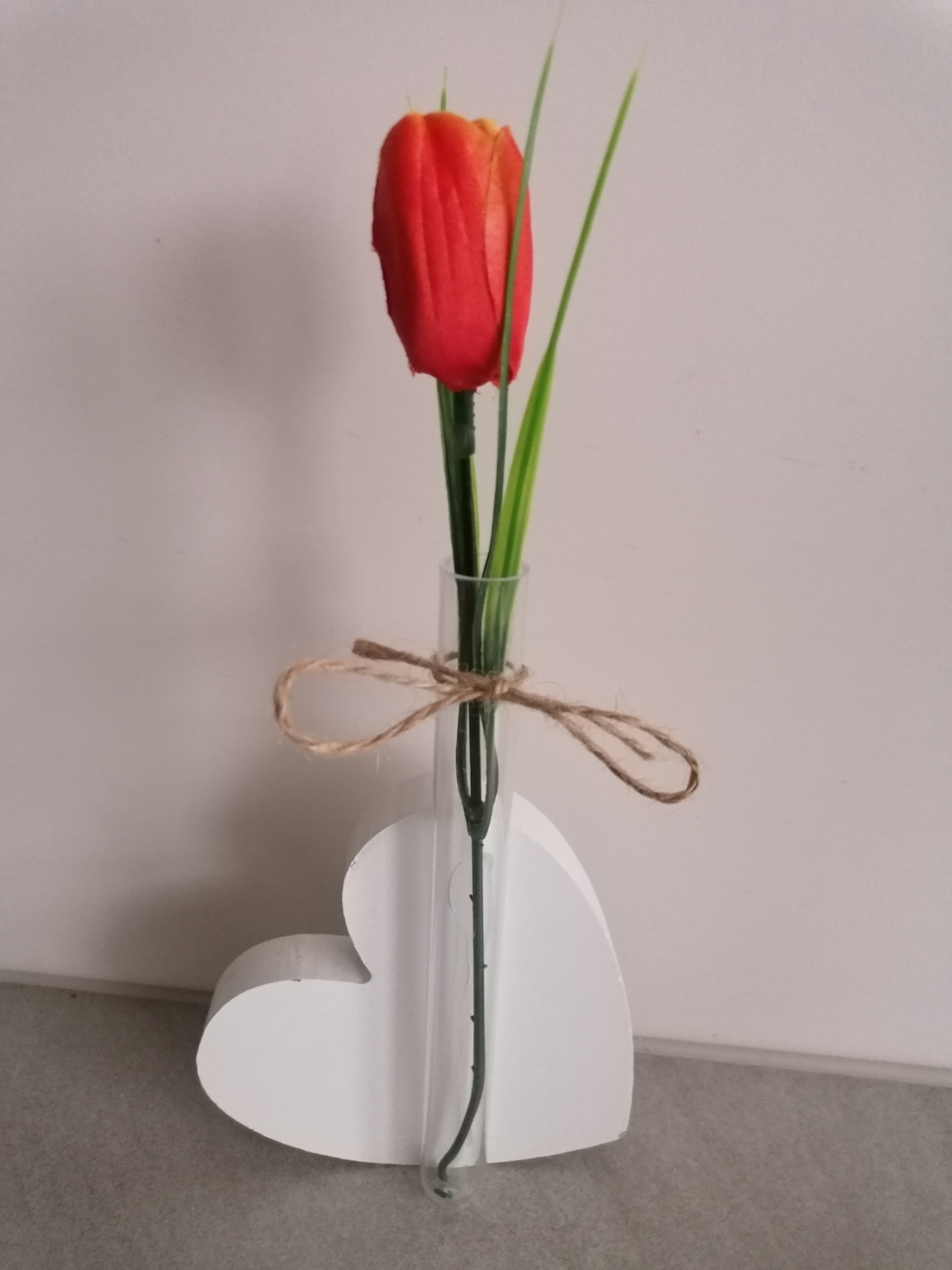 Holzherz Vase mit Blume 3