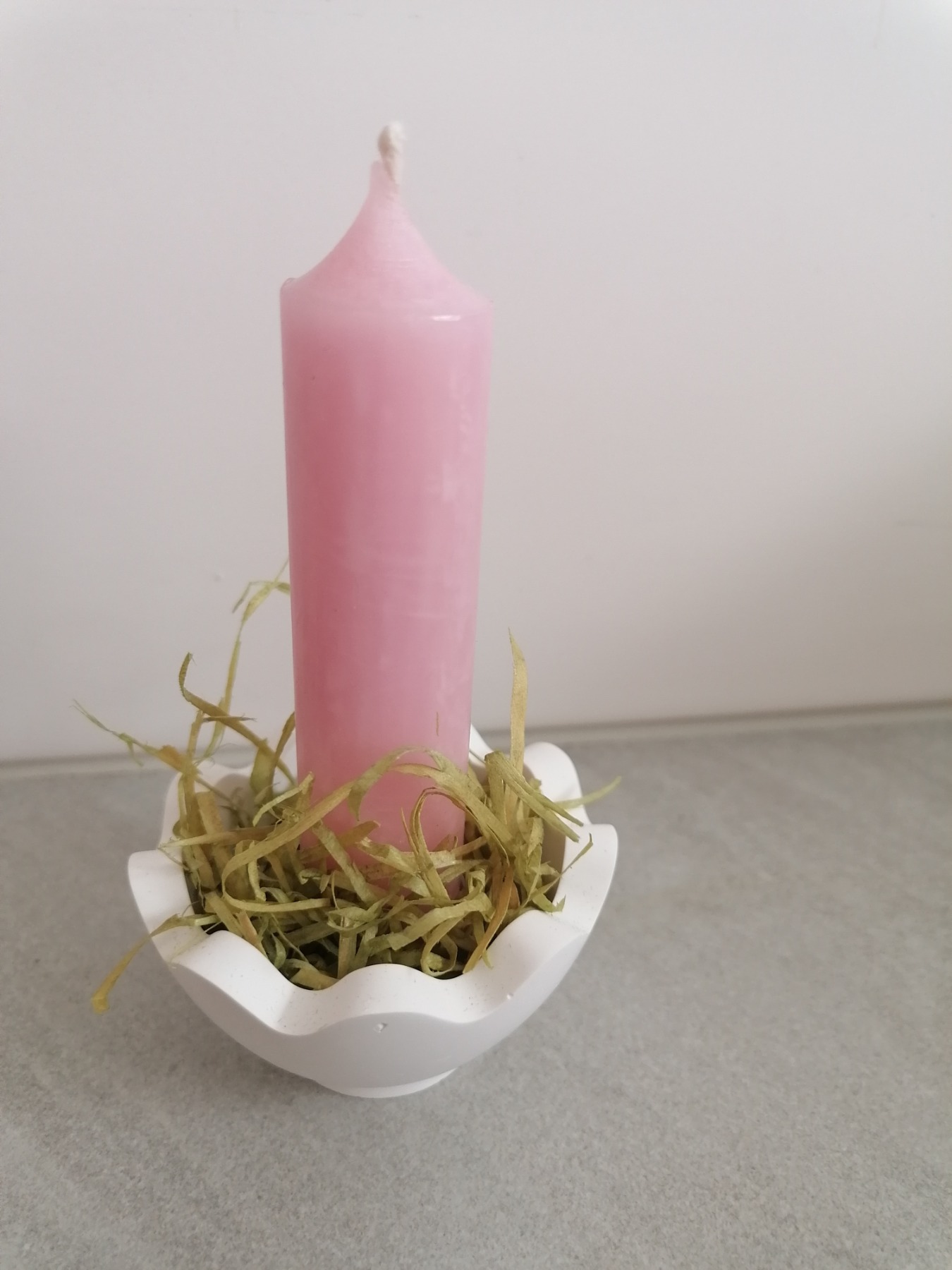 Kerzenständer klein mit Stabkerze Eierschale , aus Keraflott Raysin, Beton 5