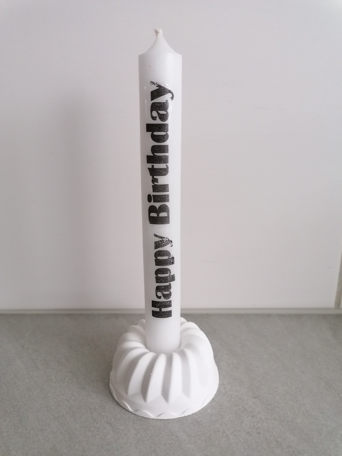 Kerzenständer Gugelhupf mit Kerze zum Geburtstag aus Keraflott Beton, Raysin, Keramik 4
