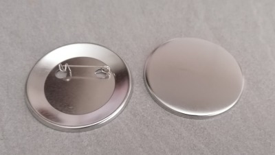 10er Set Button mit Sichherheitsnadel Rohlinge 59 mm - 10er Set Button mit Sichherheitsnadel
