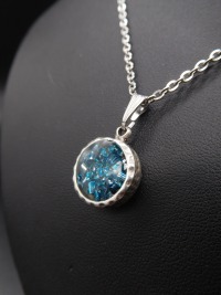 Upcycling Schmuckset Kreis gehämmert Kette Ohrringe Ring silberfarben blau gefärbte