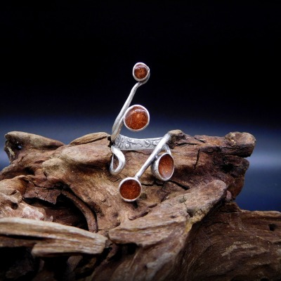 Filigraner Upcycling Ring mit Kupferstaubfüllung - Ring Ranke Copper