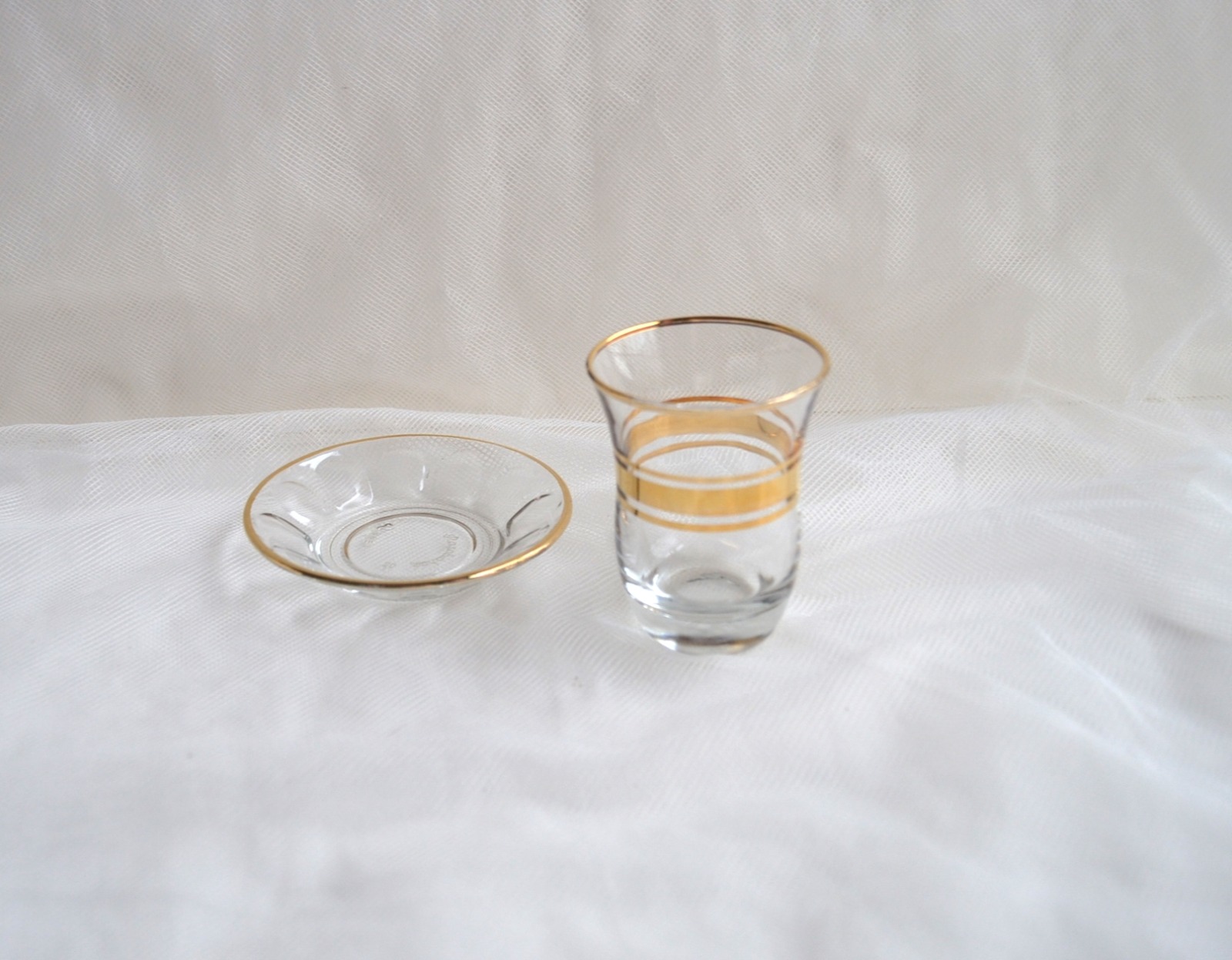 Türkisches Teeglas mit Teller 12-teilig, 6 Tassen, 6 Teller 2
