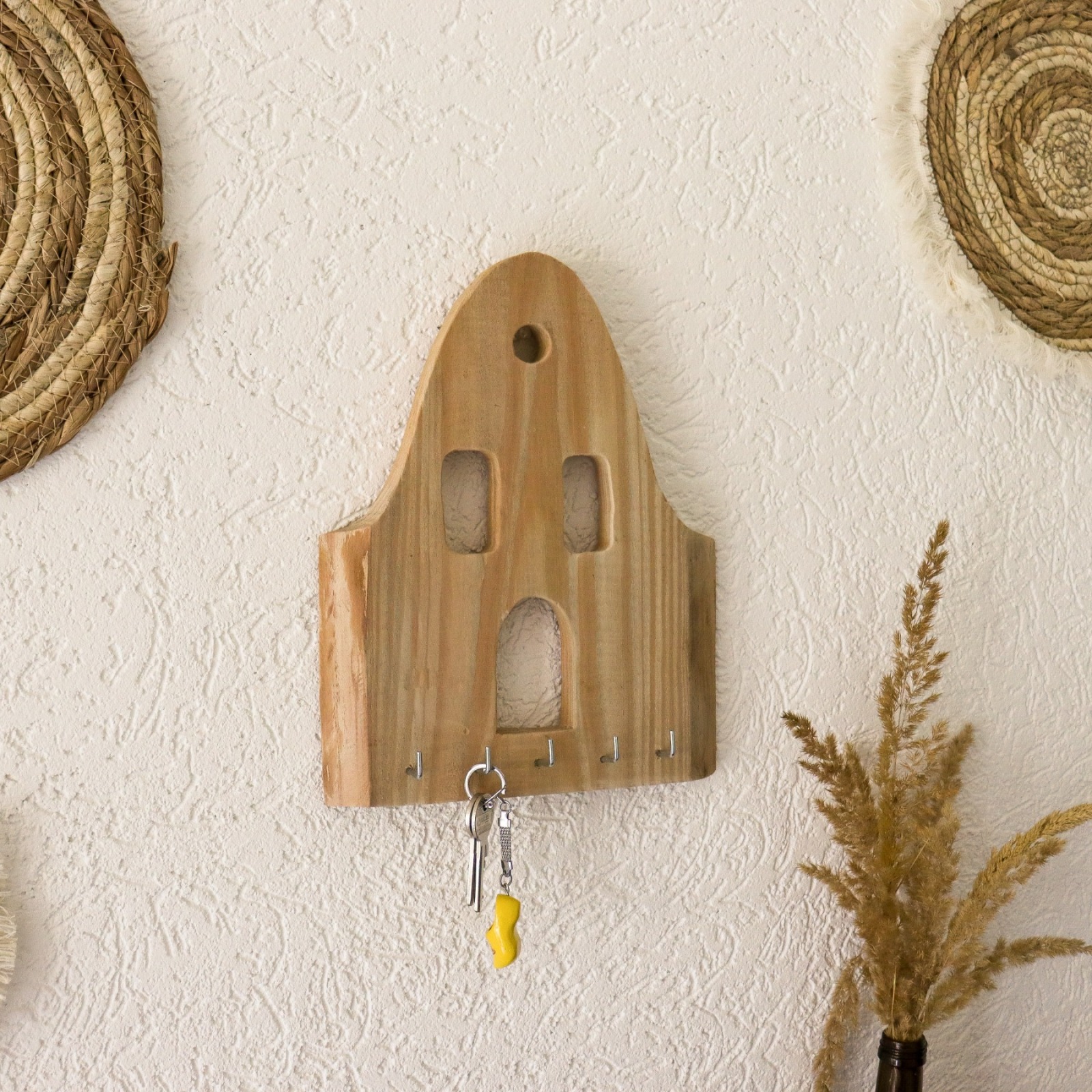 Schlüsselbrett aus Holz HAUS im Landhausstil 3