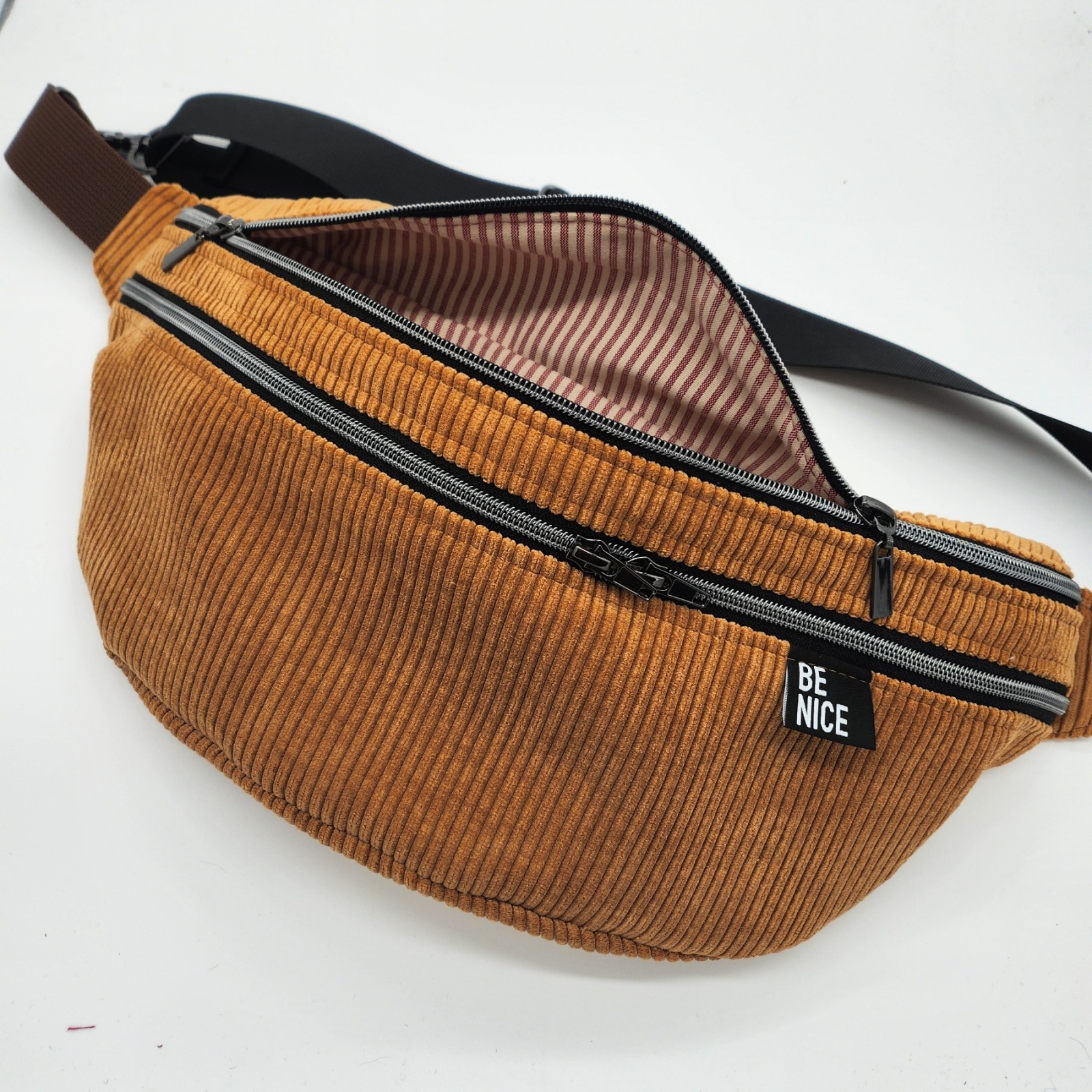 Crossbodybag 4