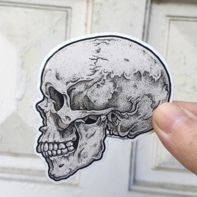 Skull sticker