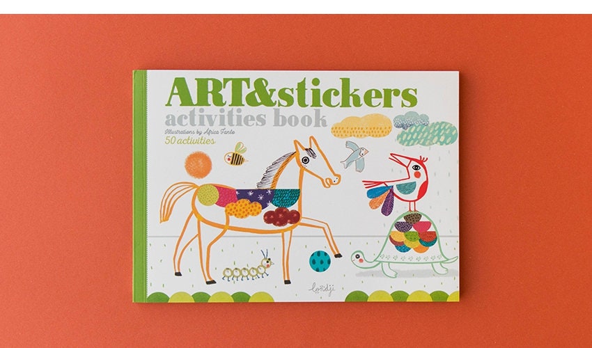 Geschenkset Malbuch Art &amp; Sticker 3