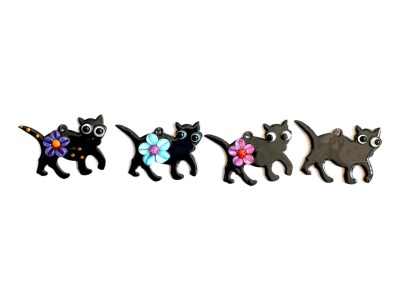 Emaillierte Ohrringcharms, schwarze Katzen, mit oder ohne Blume, aus Kupfer mit Glas - Sehr leichte