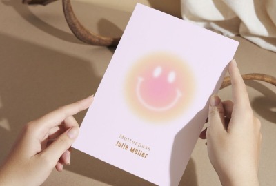 Personalisierte Mutterpasshülle Blur Smile - 3-teilig, mit Fach für Ultraschalfotos