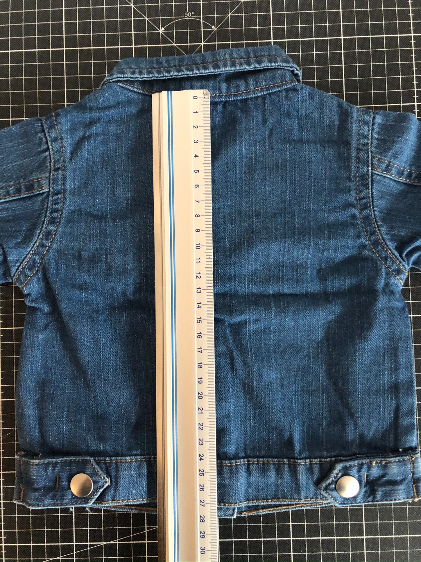 Kinder-Jeansjacke personalisiert mit Name 4