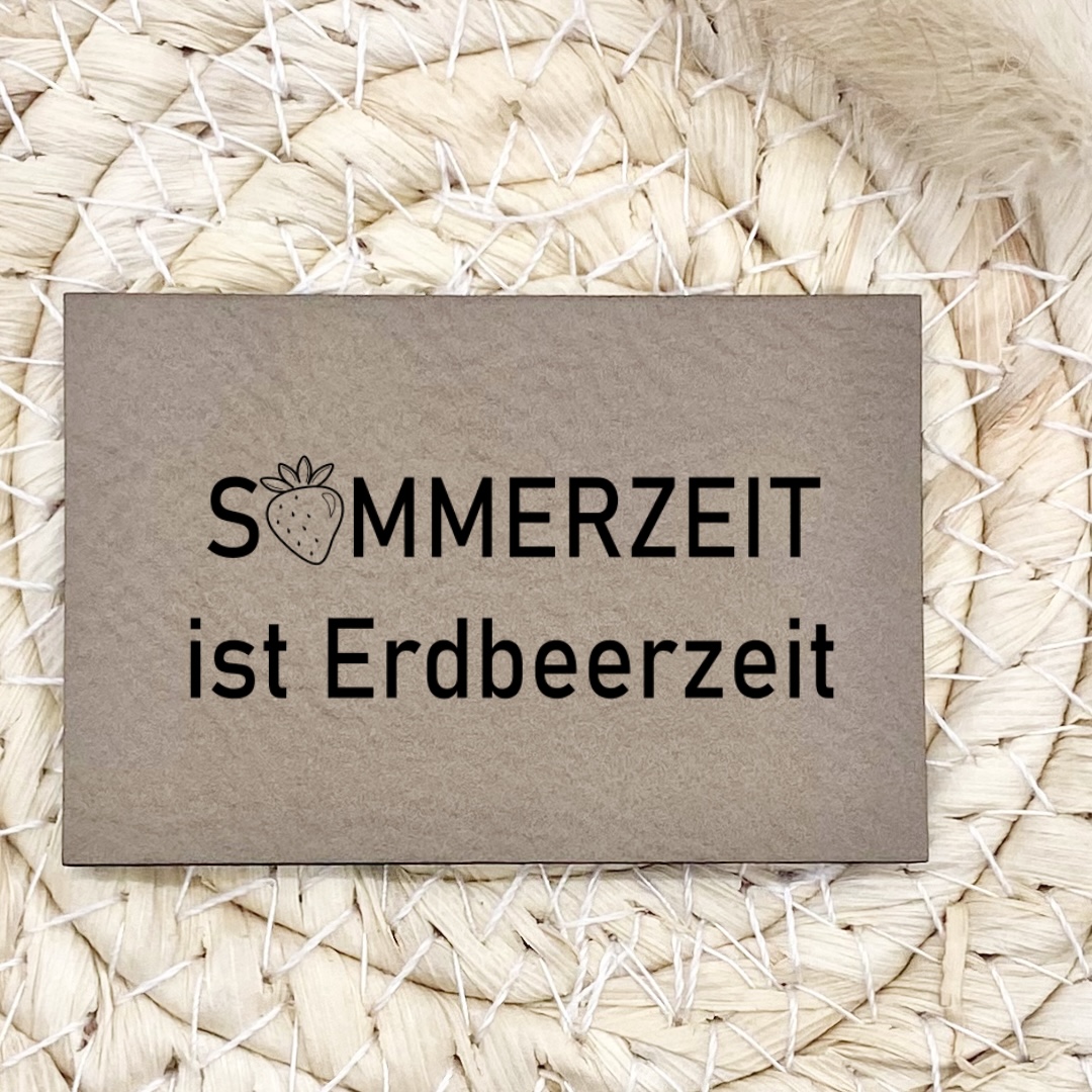 Flexible und weiche Kunstleder-Labels mit süßen Früchten Verschiedene Farben und Größen