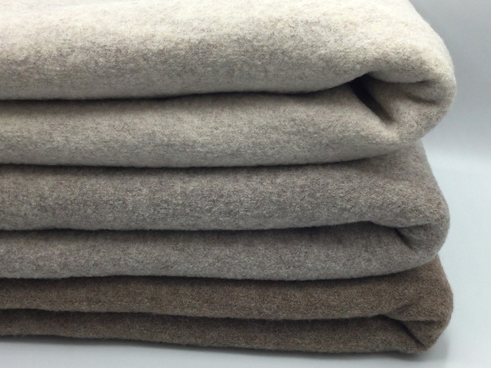 44 cm REST NAOMI Melange | gekochte Wolle | Walk | 100% Wolle | naturweiß 3