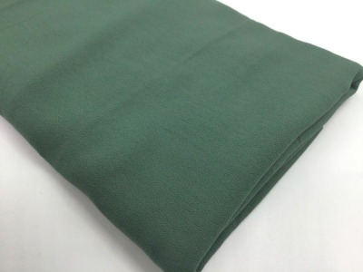 46 cm REST Viskose Crepe | grün | für Blusen und Kleider