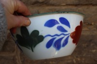 geblümte Emailleschale / Emailleschüssel mit Blumen Dekor / Vintage Landhausdeko / Made in China