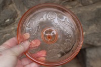 Deckeldose Bonbonniere Konfektschale rosa Glas Rosalinglas Pressglas Fenne Glas Isolde 30er Jahre