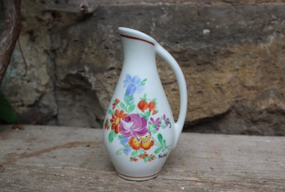 kleine Vase Henkelvase Handbemalt Blumendekor Souvenirvase Suhl Porzellan Werner Ott Radebeul DDR GD