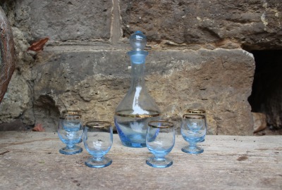 Art Deco Likör oder Schnaps Set Karaffe 6 Gläser blaues Glas Vintage Böhmen 60er 70er Jahre