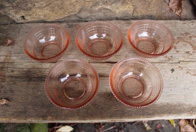 5 tlg Dessertschalen Set rosa Glas Rosalinglas Pressglas 50er Jahre