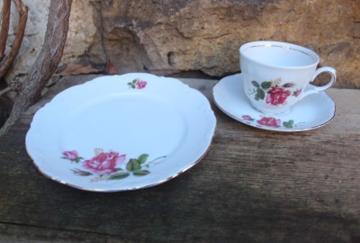 3 tlg. Sammeltasse Sammelgedeck rosa Rosen Tee Set Teetasse Porzellan CREA TABLE Vintage