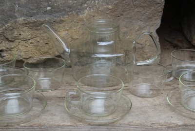 15 tlg. Teeservice / Design Hans Merz / Teekanne 1 Liter 6 Tassen mit Untertassen / Jenaer Glas