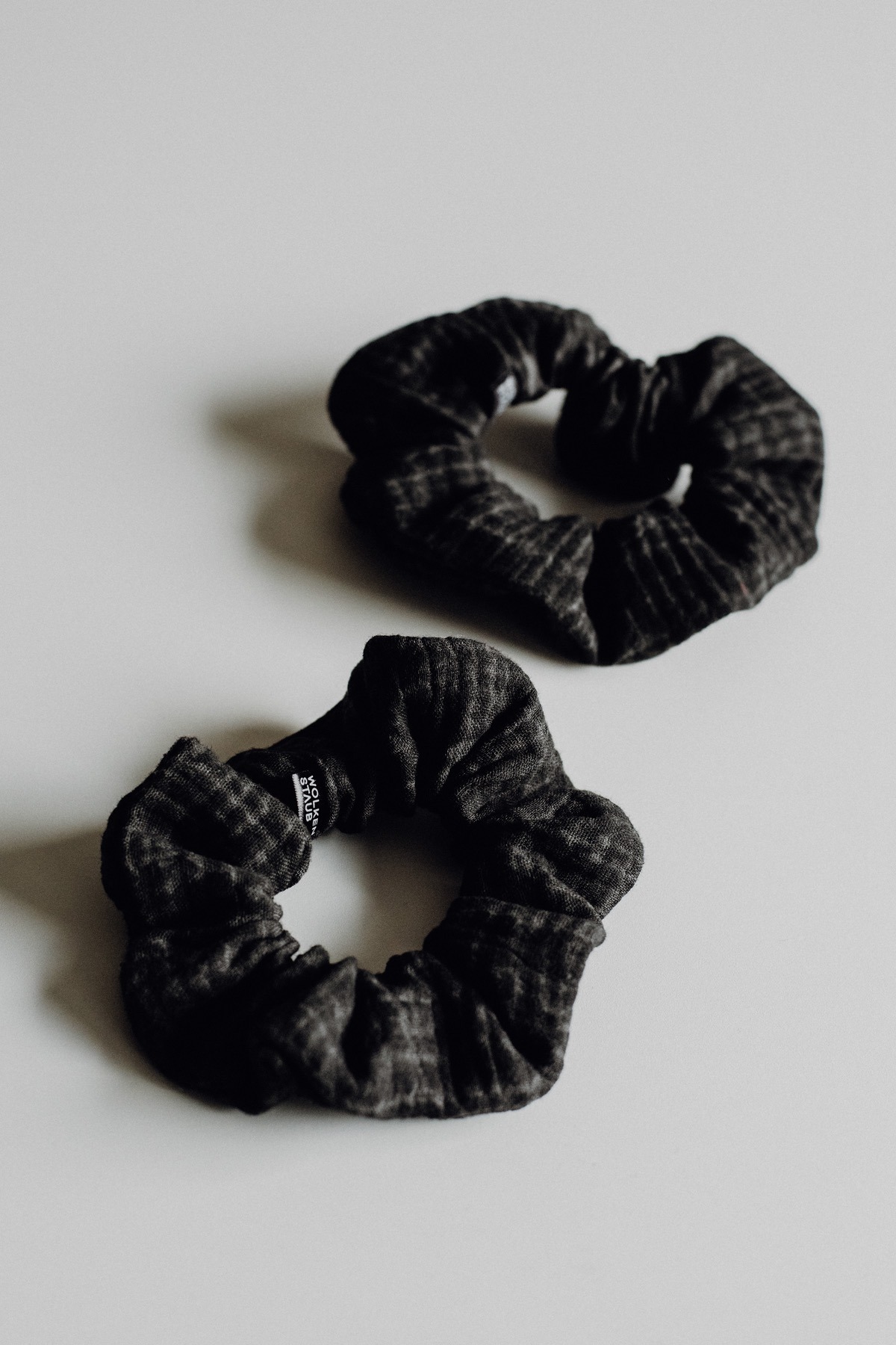 Scrunchie washed black