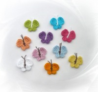 Mini Schmetterlinge Häkelapplikation 5