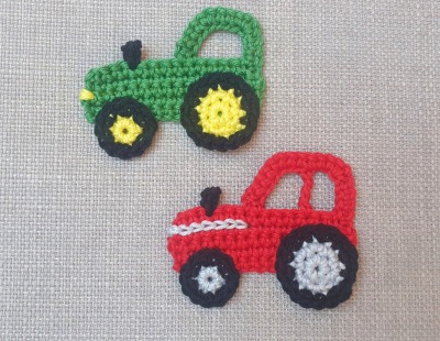 Mini Traktor Häkelapplikation - Handgefertigte Trecker Applikation als Aufnäher für Babymode und