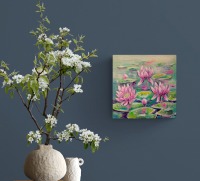 Pretty pink water lilies - hübsches Seerosenbild auf Leinwand 29cmx29cmx3,7cm Galeriekeilrahmen