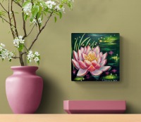 Kleines Acrylgemälde MIDNIGHT WATER LILY - zauberhaftes Acrylgemälde auf Leinwand von der