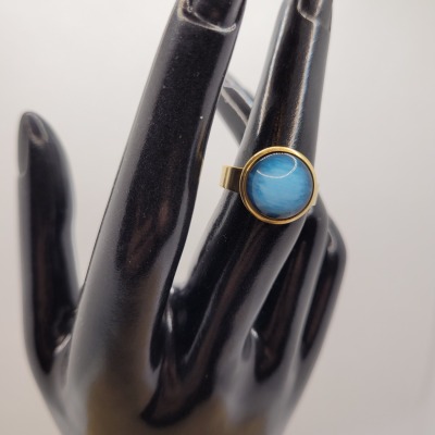 Blau - Ring Cabochon 12mm gold