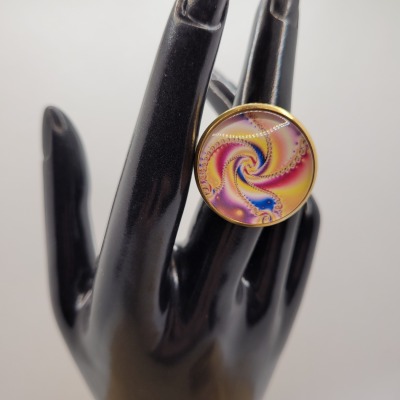 Colourful Twister - Ring Cabochon 25mm gold