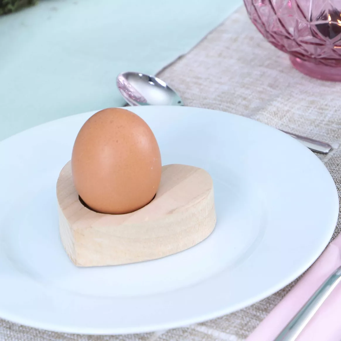 Eierbecher aus Holz in Herzform | Ostern Dekoration