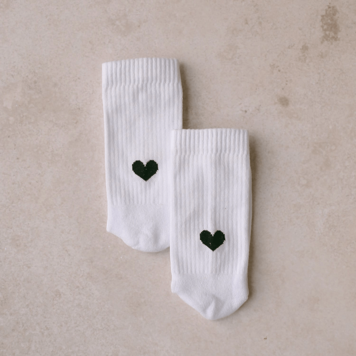 Socken Herz weiße Tennissocken mit Herz Symbol 3