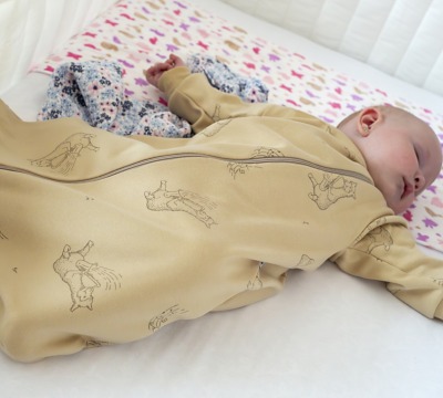 Schlafsack für Babys und Kleinkinder - Kuschelig &amp; praktisch für süße Träume