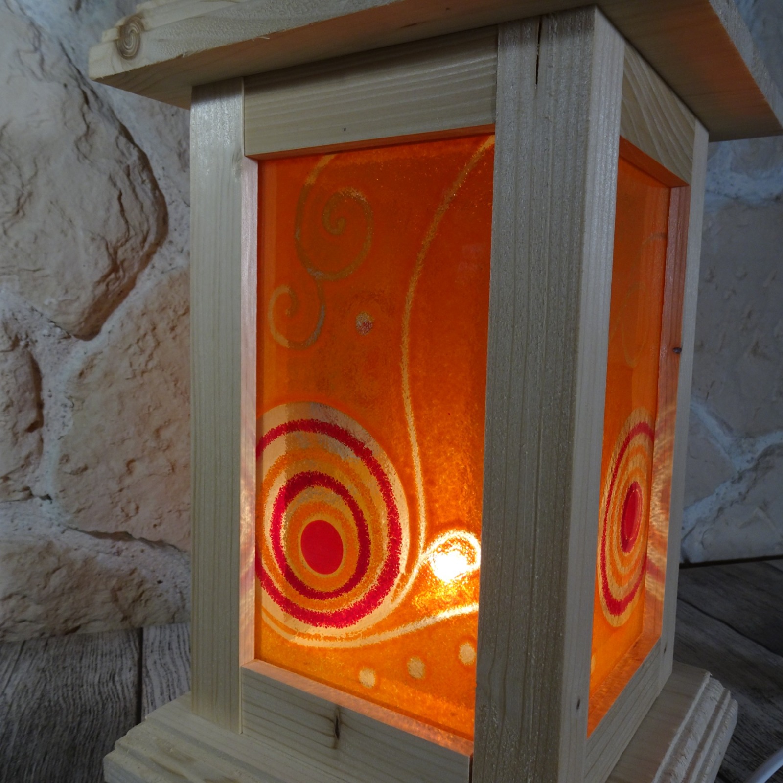 Einzigartige Holzlaterne mit Fusing Glas orange 4